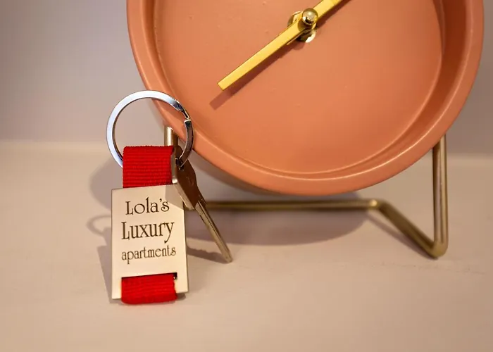 Lola's Luxury Apartment *