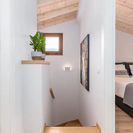 Lola's Luxury 아파트 라이아페이즈